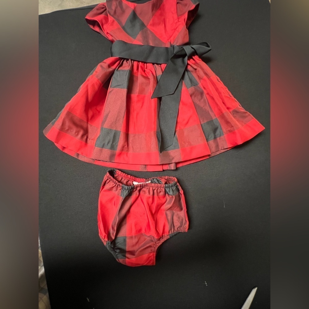CHRISTMAS RALPH LAUREN SIZE 12 MONTHS TAFFETA DRESS W/COORDINATING DIAPER COVER